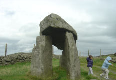 dolmen-northern-ireland-4437932